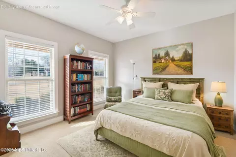 Bedroom - 7247 Eastern Dr, Olive Branch, MS 38654 photo 4 of 4