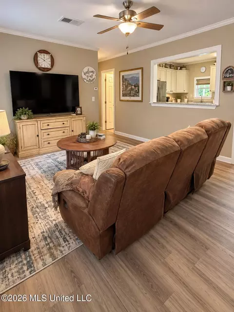 Living - 15420 Old River Rd, Vancleave, MS 39565 photo 1 of 2