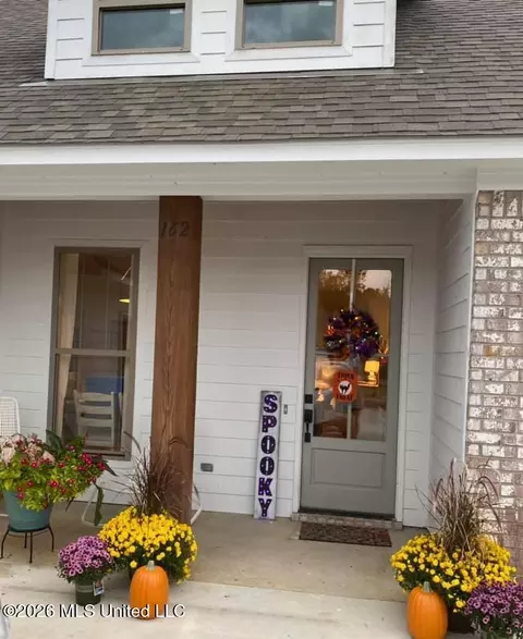 Exterior - 162 Shore View Dr, Madison, MS 39110 photo 5 of 7