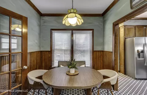 Dining - 30 Moss Forest Cir, Jackson, MS 39211 photo 2 of 3