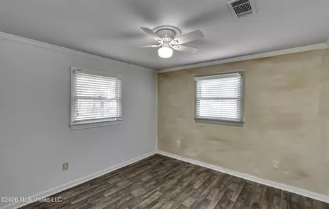 Bedroom - 30 Moss Forest Cir, Jackson, MS 39211 photo 5 of 8