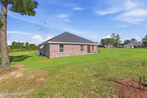 Exterior - 21700 Edgewood Dr, Saucier, MS 39574 photo 13 of 14