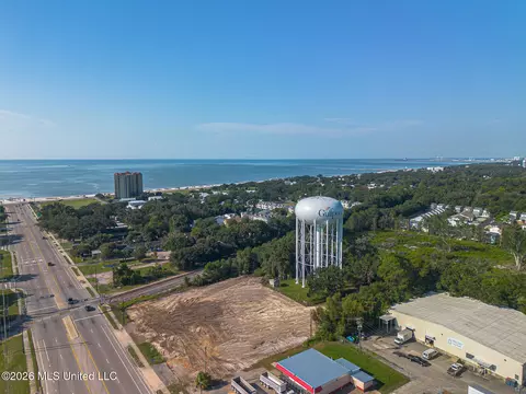 311 Cowan Rd, Gulfport, MS 39507
