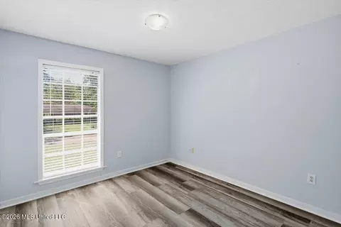 Bedroom - 55 Pebble Hill Dr, Brandon, MS 39042 photo 2 of 2