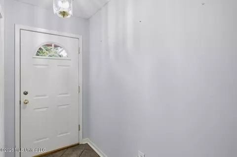 Entry Way - 55 Pebble Hill Dr, Brandon, MS 39042 photo 1 of 2
