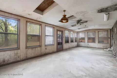 Other - 309 Wallace Dr, Coldwater, MS 38618 photo 4 of 10