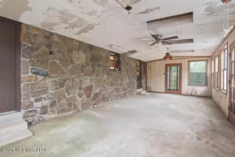 Other - 309 Wallace Dr, Coldwater, MS 38618 photo 5 of 10