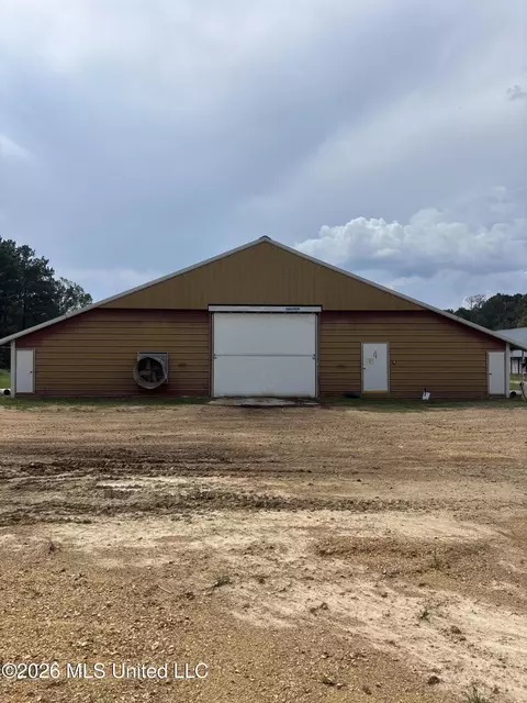 10887 Ms-18, Magee, MS 39111 photo 2