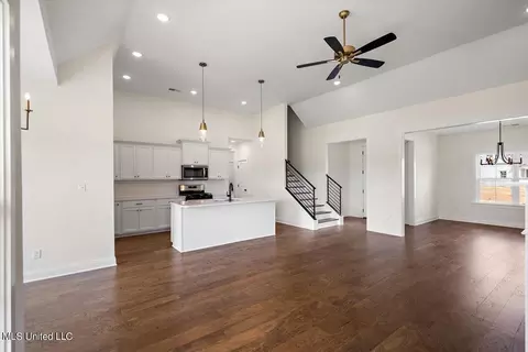 Other - 324 Wells Dr, Hernando, MS 38632 photo 1 of 5