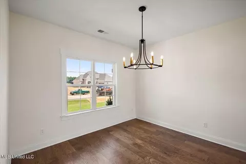 Other - 324 Wells Dr, Hernando, MS 38632 photo 2 of 5