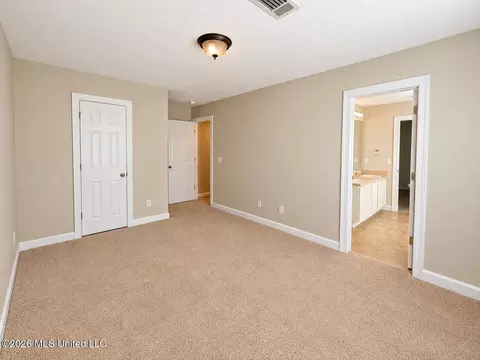 Bedroom - 6 Foxcroft Ct, Madison, MS 39110 photo 3 of 5