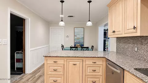 Other - 306 Oak Grove Dr, Grenada, MS 38901 photo 2 of 6