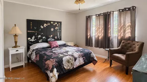 Bedroom - 306 Oak Grove Dr, Grenada, MS 38901 photo 1 of 4