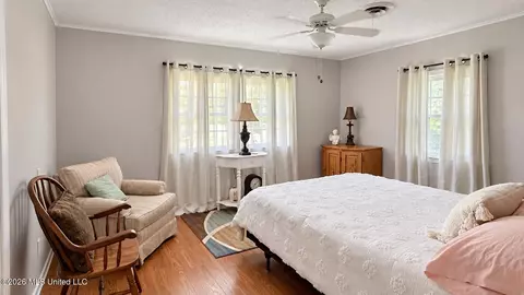 Bedroom - 306 Oak Grove Dr, Grenada, MS 38901 photo 3 of 4