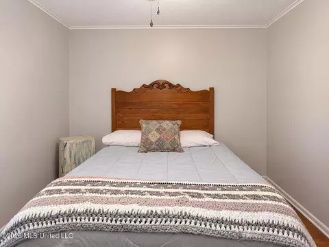 Bedroom - 306 Oak Grove Dr, Grenada, MS 38901 photo 2 of 4