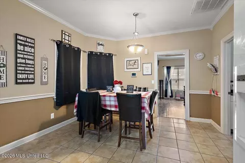 Dining - 338 Mallory Dr, Byram, MS 39272 photo 1 of 1