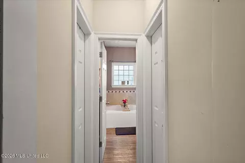 Entry Way - 338 Mallory Dr, Byram, MS 39272 photo 4 of 4
