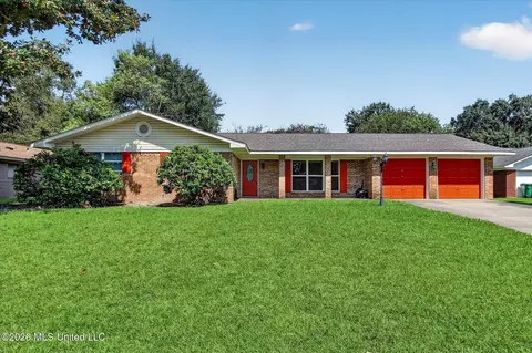 15396 Mimosa Dr, Gulfport, MS 39503