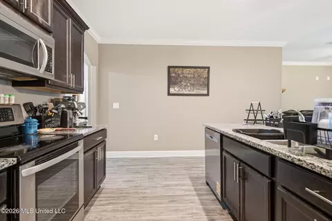 Entry Way - 8108 Durango Ave, Biloxi, MS 39532 photo 1 of 1