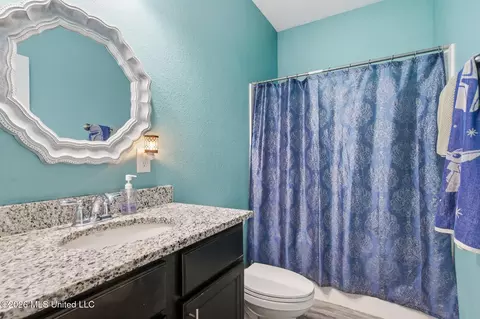 Bath - 8108 Durango Ave, Biloxi, MS 39532 photo 3 of 4