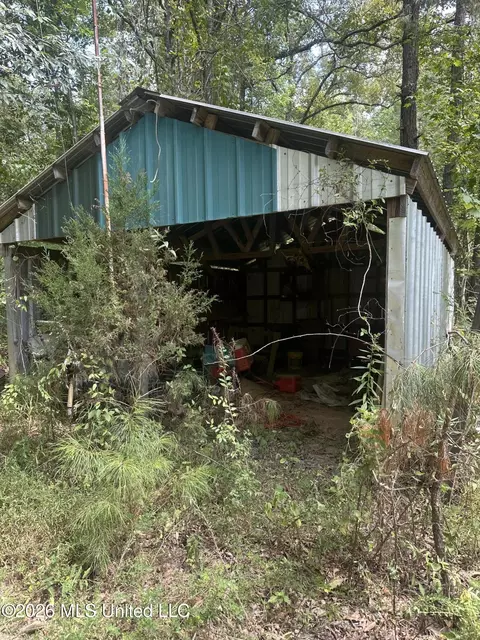 329 Big Man Rd, West, MS 39192 photo 14