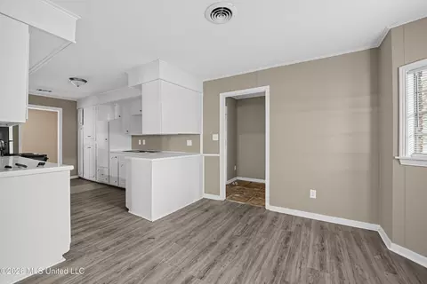 Other - 1133 Dardanelle Dr, Jackson, MS 39204 photo 2 of 10
