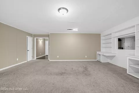 Living - 1133 Dardanelle Dr, Jackson, MS 39204 photo 4 of 11