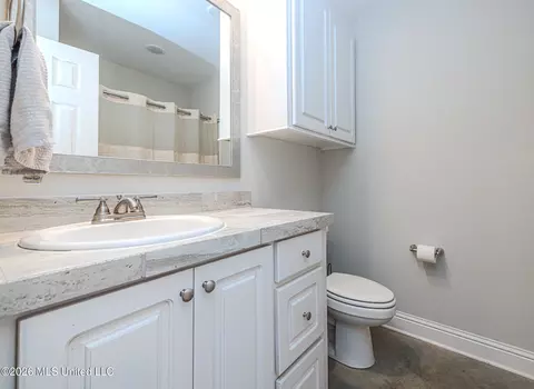 Bath - 126 Richmond Way, Canton, MS 39046 photo 1 of 5