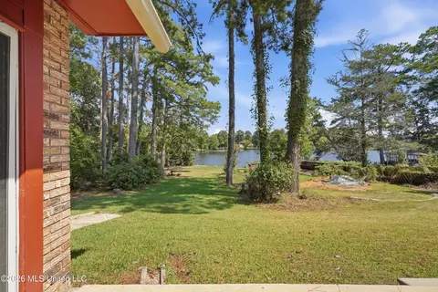 Exterior - 454 Cheyenne Ln, Madison, MS 39110 photo 10 of 13