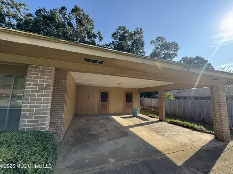 Exterior - 102 Brookfield Dr, Natchez, MS 39120 photo 7 of 19