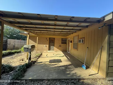 Exterior - 102 Brookfield Dr, Natchez, MS 39120 photo 12 of 19