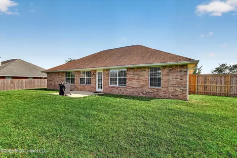 Exterior - 3104 Wayne Dr, Biloxi, MS 39530 photo 5 of 5