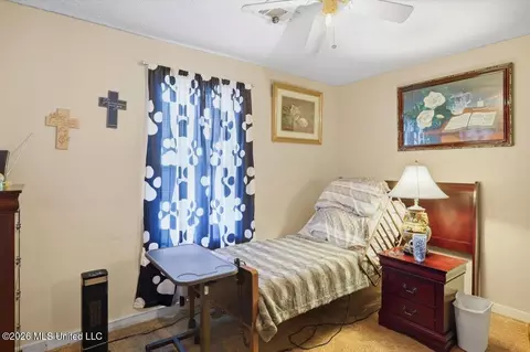 Bedroom - 3609 W Northside Dr, Jackson, MS 39213 photo 4 of 5