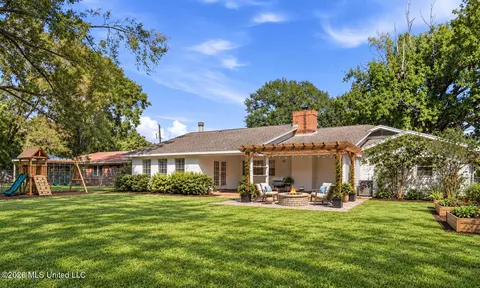 Exterior - 5225 Sunnyvale Dr, Jackson, MS 39211 photo 15 of 15