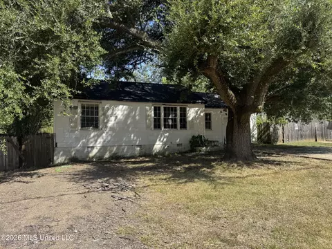 Other - 140 Treehaven Dr, Jackson, MS 39212 photo 2 of 6