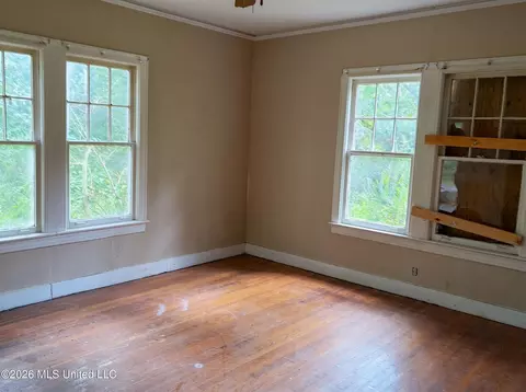 Bedroom - 407 Alta Woods Blvd, Jackson, MS 39204 photo 2 of 2
