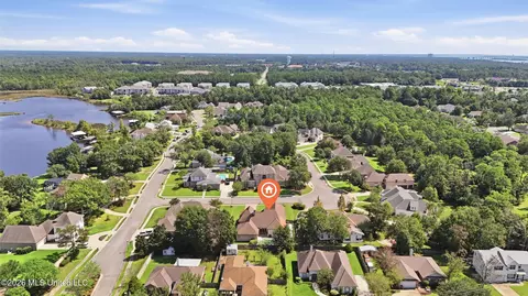 View/Area - 978 Emily Dr, Biloxi, MS 39532 photo 4 of 7