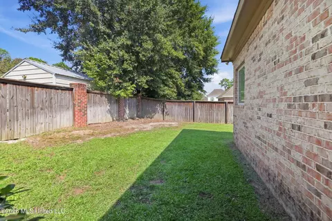 Exterior - 978 Emily Dr, Biloxi, MS 39532 photo 7 of 10