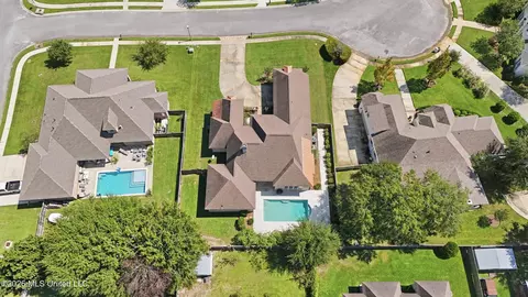 View/Area - 978 Emily Dr, Biloxi, MS 39532 photo 2 of 7