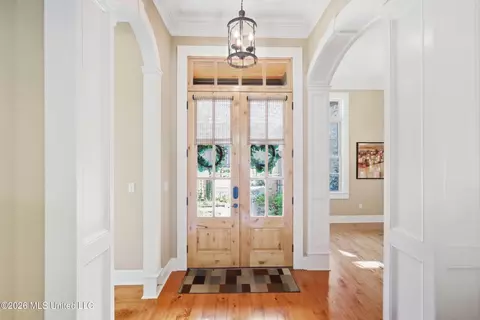Entry Way - 978 Emily Dr, Biloxi, MS 39532 photo 1 of 6