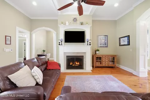 Other - 978 Emily Dr, Biloxi, MS 39532 photo 5 of 18