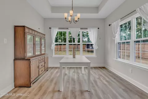 Dining - 963 Buttermilk Dr, Nesbit, MS 38651 photo 1 of 1