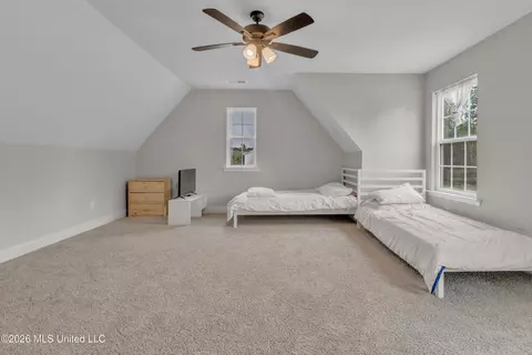 Bedroom - 963 Buttermilk Dr, Nesbit, MS 38651 photo 1 of 4