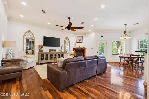 Living - 12244 E Pointe Dr, Picayune, MS 39466 photo 1 of 4