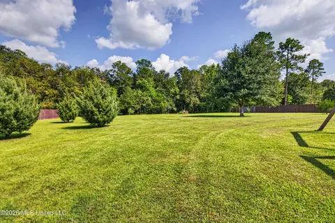 Exterior - 12244 E Pointe Dr, Picayune, MS 39466 photo 19 of 20
