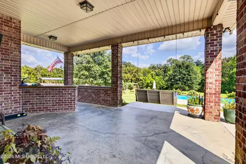 Exterior - 12244 E Pointe Dr, Picayune, MS 39466 photo 7 of 20