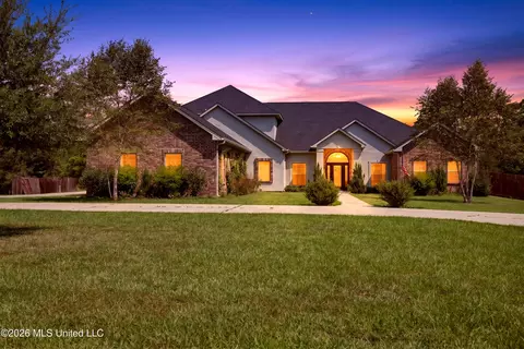 Exterior - 12244 E Pointe Dr, Picayune, MS 39466 photo 2 of 20