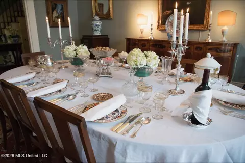 Dining - 138 E Fulton St, Canton, MS 39046 photo 1 of 5