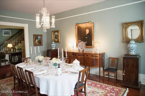 Dining - 138 E Fulton St, Canton, MS 39046 photo 3 of 5