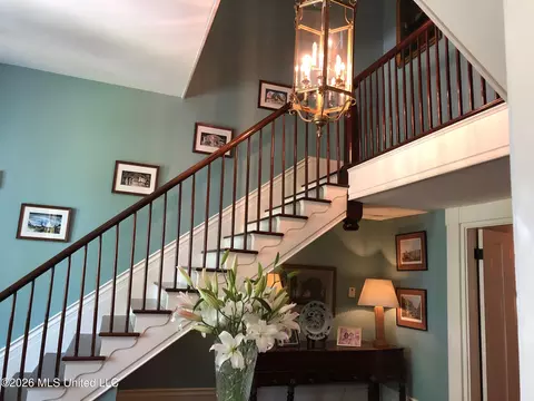 Entry Way - 138 E Fulton St, Canton, MS 39046 photo 2 of 6